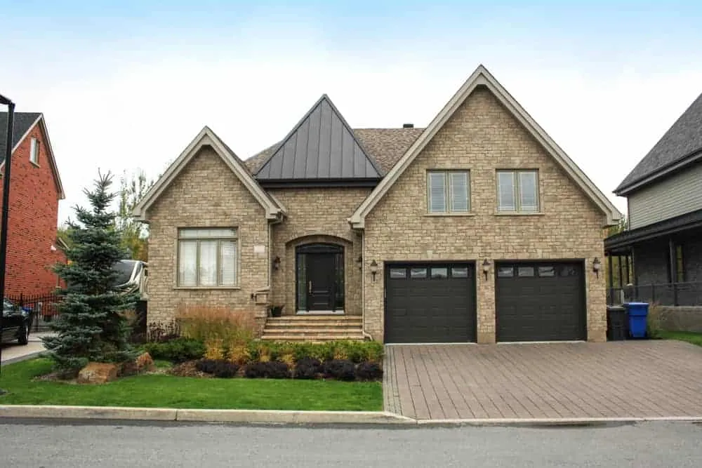 Cons to Painting Over Brick